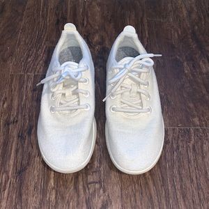 Allbirds Women’s Wool Runners size 9